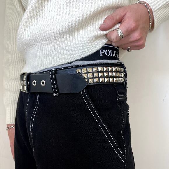 y2k 2000s classic pyramid studded black and silver goth emo belt - Picture 7 of 8
